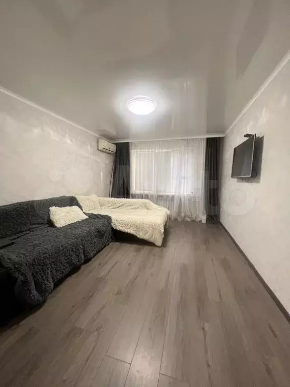 2-к. квартира, 50 м, 1/5 эт. - Фото 0