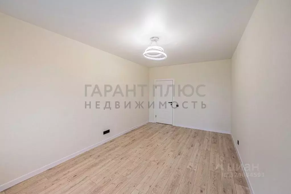 1-к кв. Липецкая область, Липецк Елецкое ш., 5 (43.0 м) - Фото 2