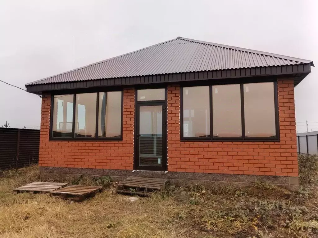 Дом в Татарстан, Нижнекамский район, Афанасовское с/пос, с. Нижнее ... - Фото 1