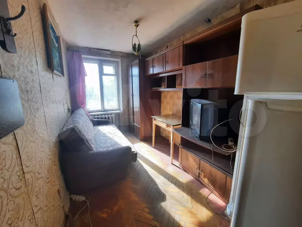 Комната 10 м в 5-к., 2/5 эт. - Фото 0