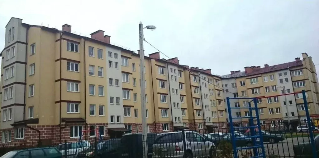 2-комнатная квартира: микрорайон Чкаловск, улица Мира, 2 (70.1 м) - Фото 2
