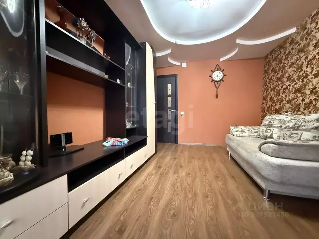 2-к кв. Воронежская область, Семилуки ул. Дзержинского, 16 (45.3 м) - Фото 1