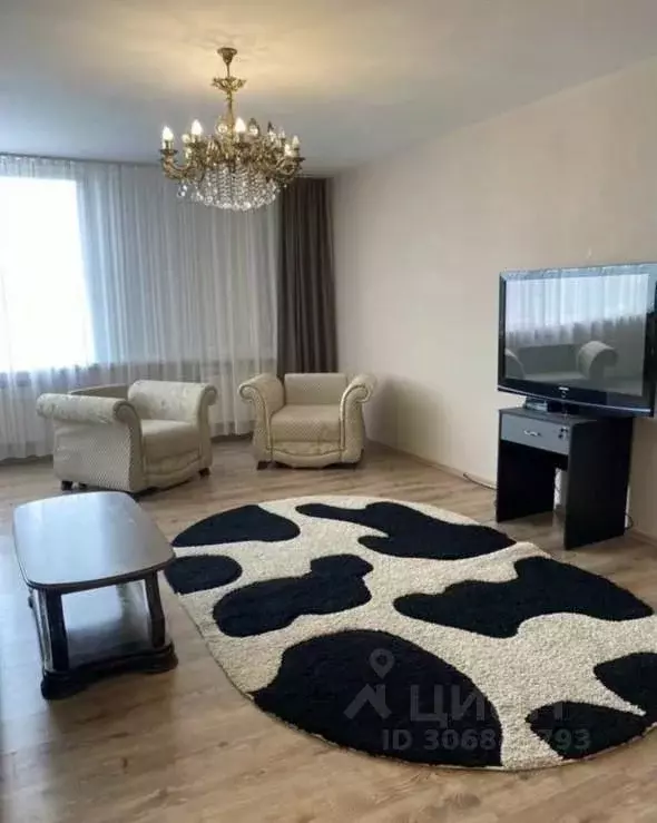 3-к кв. Северная Осетия, Владикавказ ул. Кутузова, 4 (100.0 м) - Фото 1