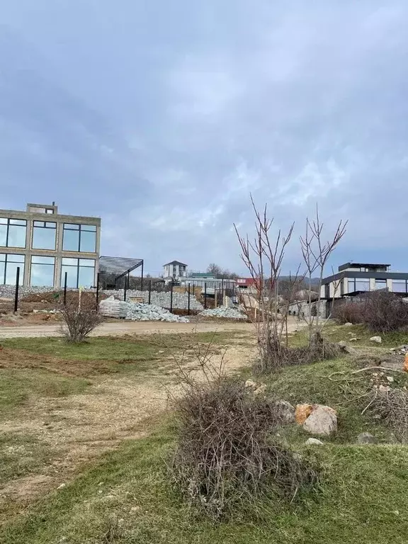 Участок в Крым, Алушта муниципальный округ, с. Верхняя Кутузовка  ... - Фото 1