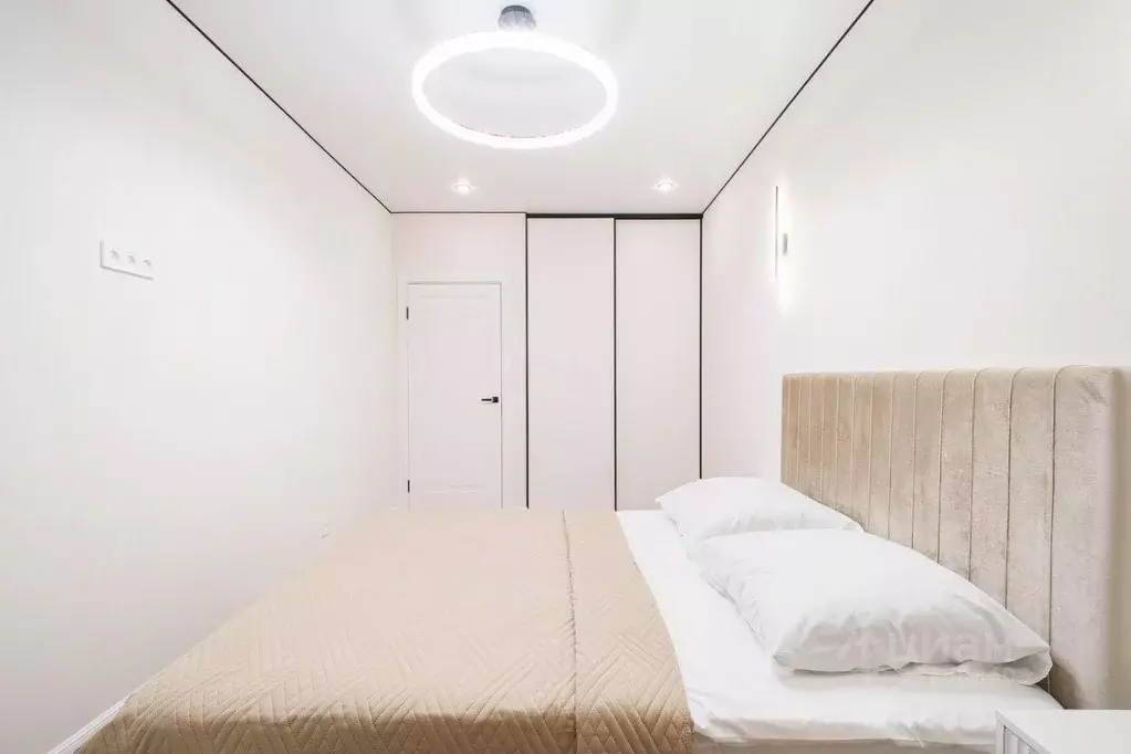 1-к кв. Санкт-Петербург ул. Русановская, 20к1 (33.4 м) - Фото 2