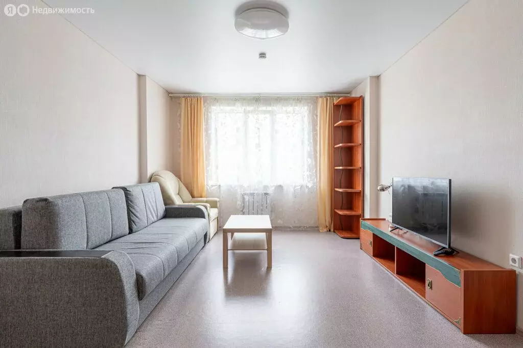 3-комнатная квартира: Казань, улица Андрея Адо, 17 (82.2 м) - Фото 1