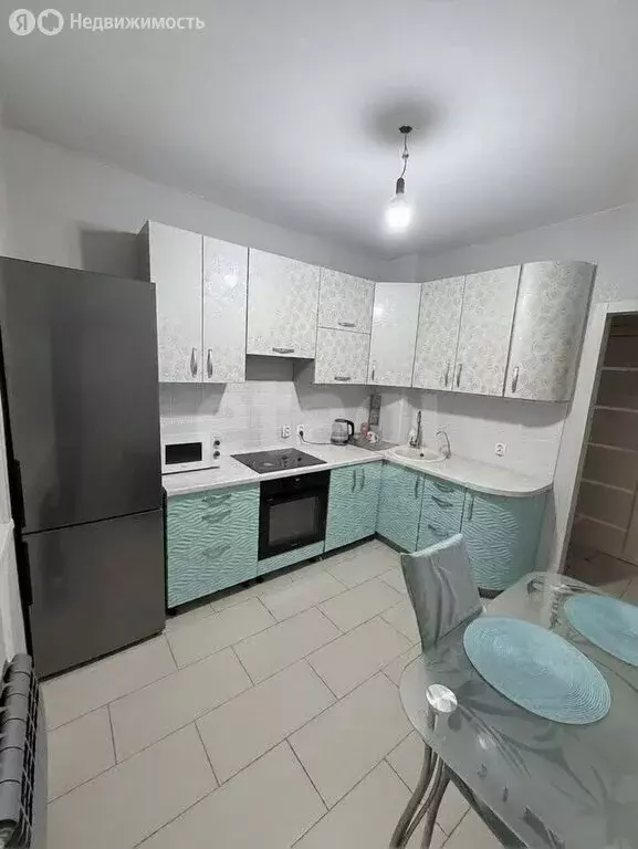 1-комнатная квартира: Омск, микрорайон Заозёрный, Светлая улица, 2 ... - Фото 2