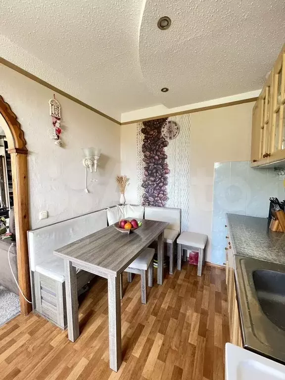 4-к. квартира, 46,9 м, 4/4 эт. - Фото 1