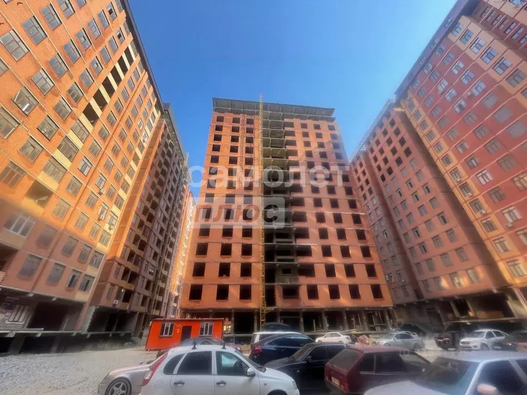 2-к кв. Дагестан, Махачкала ул. Ирчи Казака, 138 (84.0 м) - Фото 0