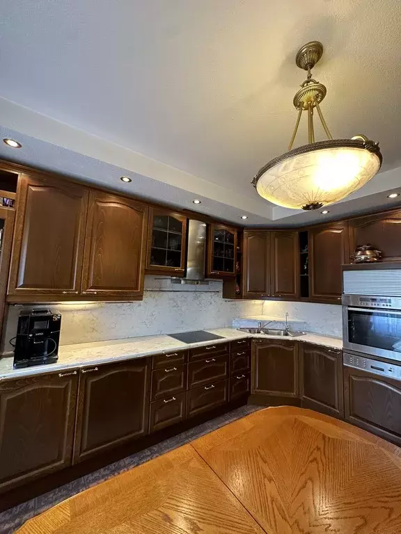 Продаётся 3-к квартира, 140 м - Фото 0