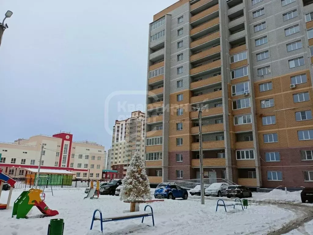 2-к кв. Владимирская область, Владимир ул. Родионовка, 8 (80.8 м) - Фото 0