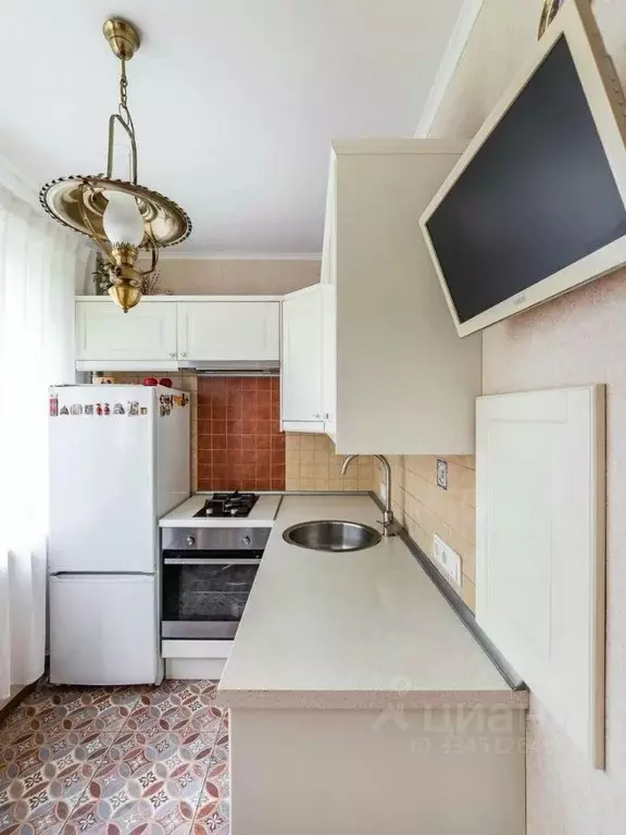 1-к кв. Санкт-Петербург ул. Антонова-Овсеенко, 19К5 (28.9 м) - Фото 0