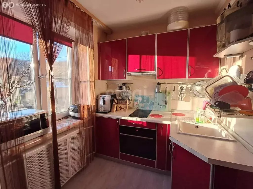 3-комнатная квартира: Синегорск, Горная улица, 6 (56 м) - Фото 1