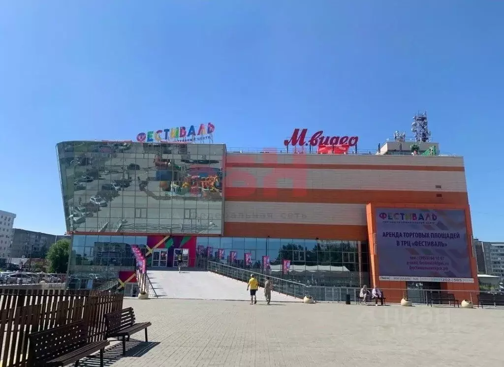 Помещение свободного назначения в Омская область, Омск ул. 70 лет ... - Фото 1