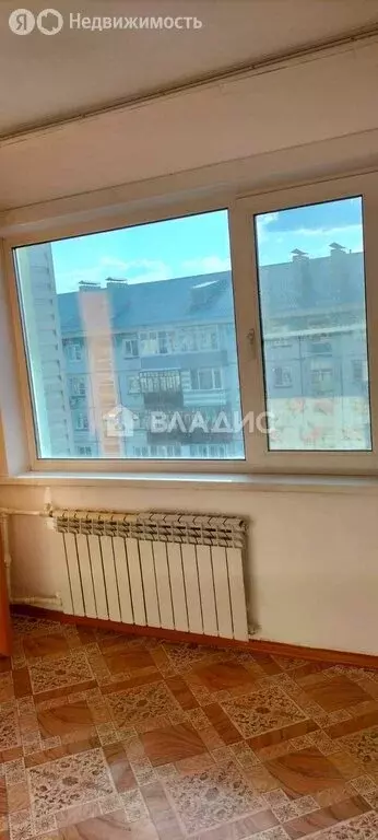 3-комнатная квартира: Бийск, улица Вали Максимовой, 7 (48.9 м) - Фото 1