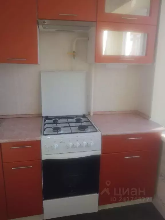 2-к кв. Челябинская область, Челябинск ул. Бурденюка, 12 (45.0 м) - Фото 0