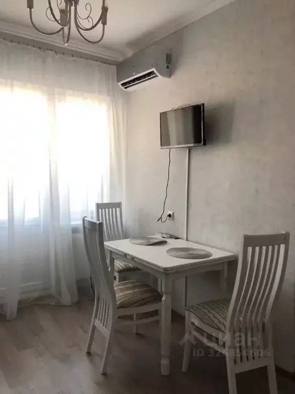 1-к кв. Краснодарский край, Новороссийск Южная ул., 27 (37.7 м) - Фото 2