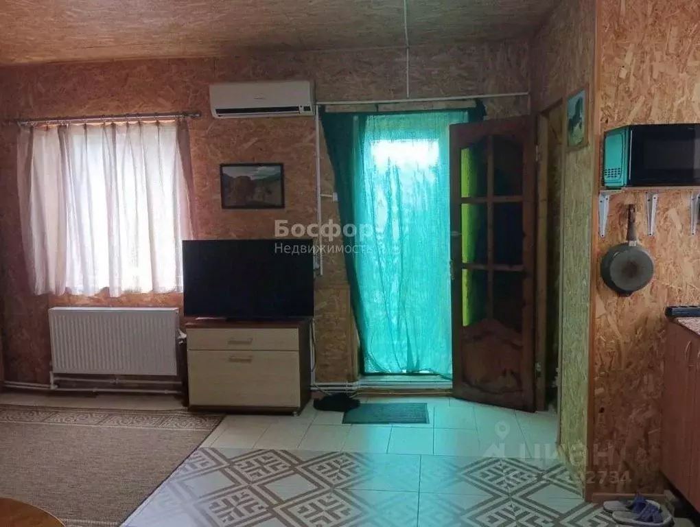 Дом в Крым, Феодосия городской округ, Орджоникидзе пгт, Труд-1 ... - Фото 0