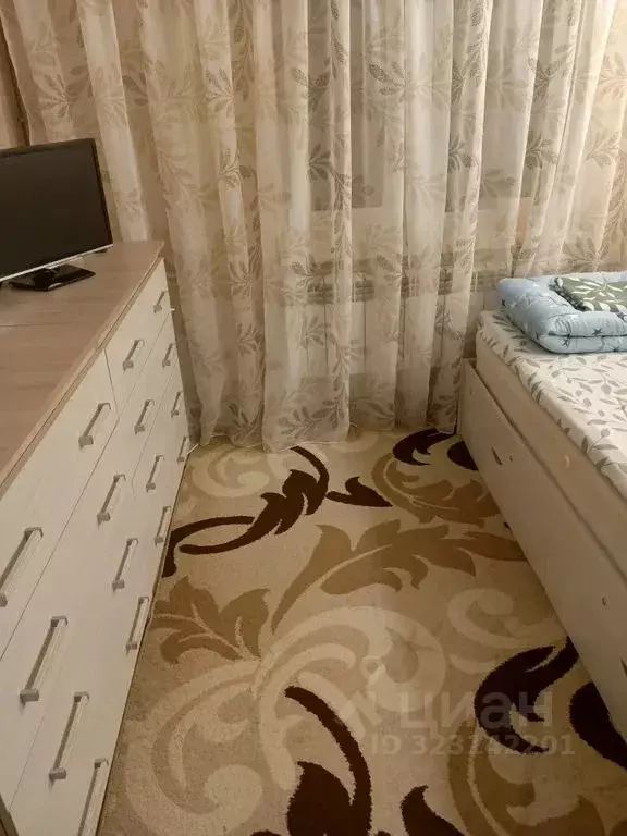 Комната Нижегородская область, с. Дивеево ул. Саровская, 15 - Фото 2