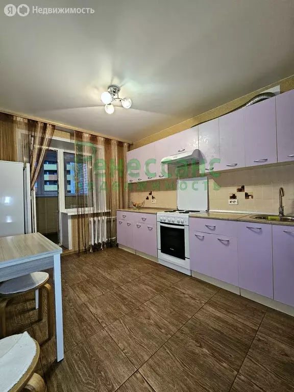 1-комнатная квартира: Брянск, Бежицкая улица, 1к8 (43 м) - Фото 1