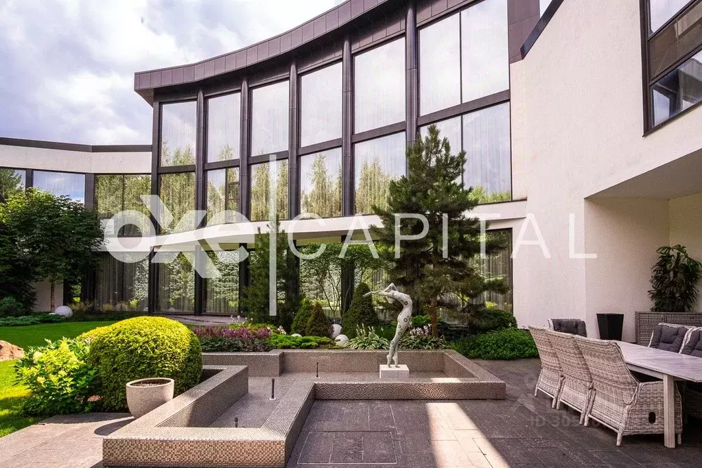 Дом в Москва д. Зименки, Антоновка кп, ул. Земляничная (1400 м) - Фото 1