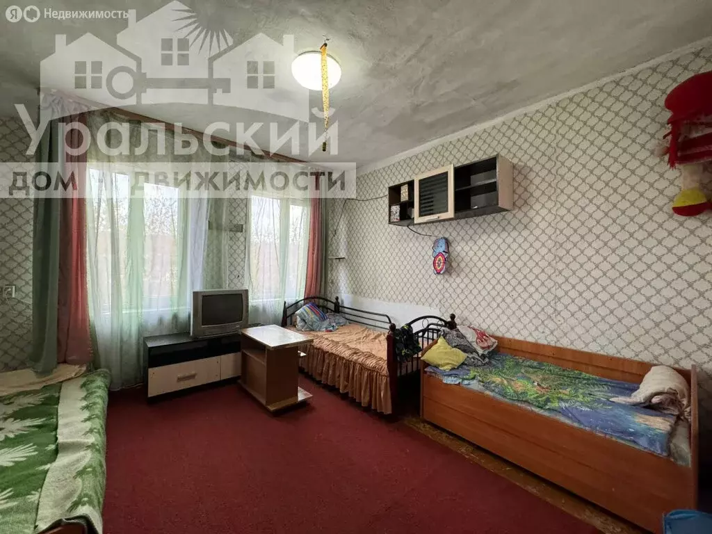 1-комнатная квартира: Алапаевск, улица Чайковского, 3 (24 м) - Фото 0