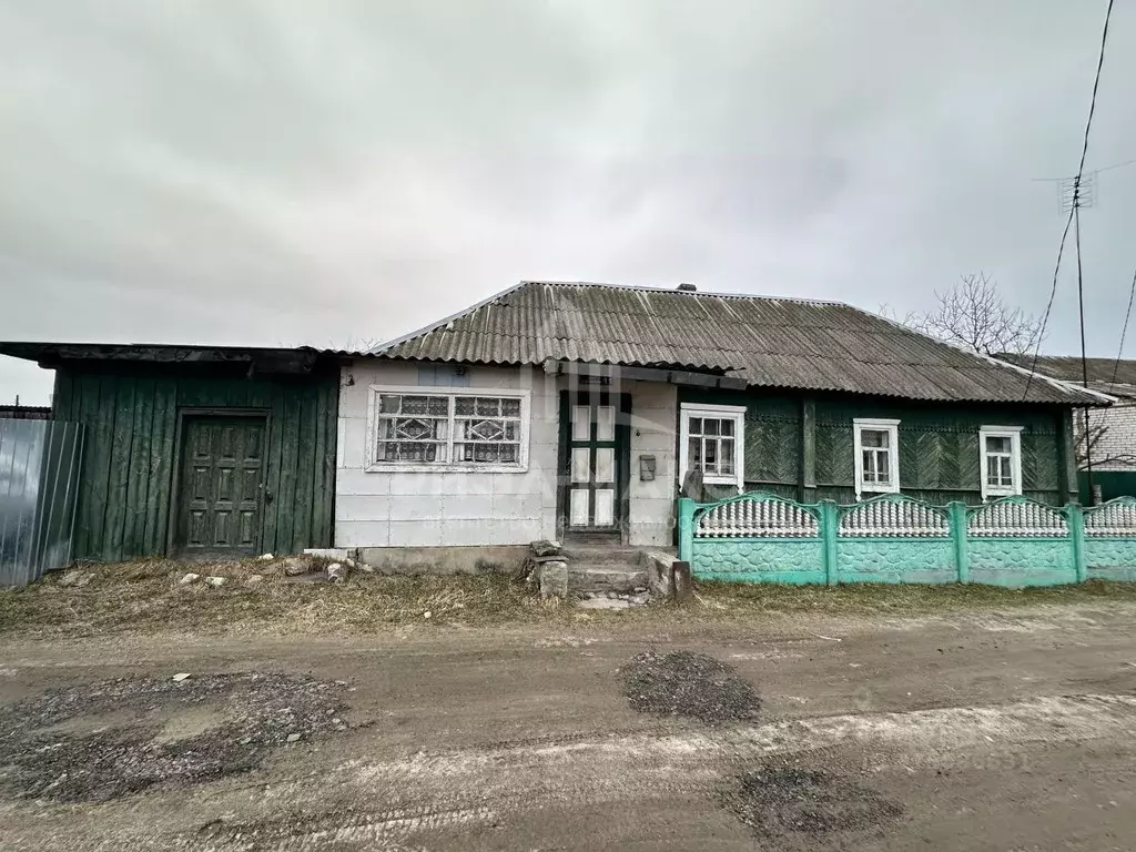 Дом в Брянская область, Сельцо ул. 17 Сентября, 12 (47 м) - Фото 0