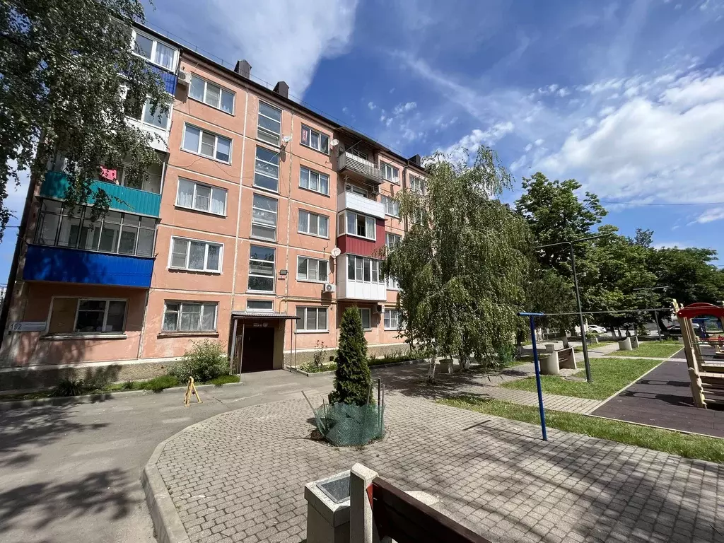 Продаётся 3-к квартира, 69.6 м - Фото 0