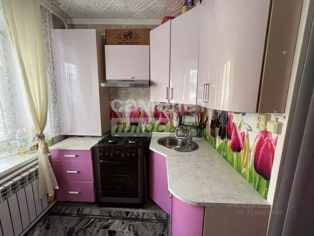 3-к кв. Башкортостан, с. Буздяк ул. Кирова, 19 (58.4 м) - Фото 0