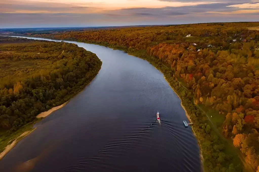 Участок в Тульская область, Ясногорский район, Иваньковское с/пос, с. ... - Фото 1