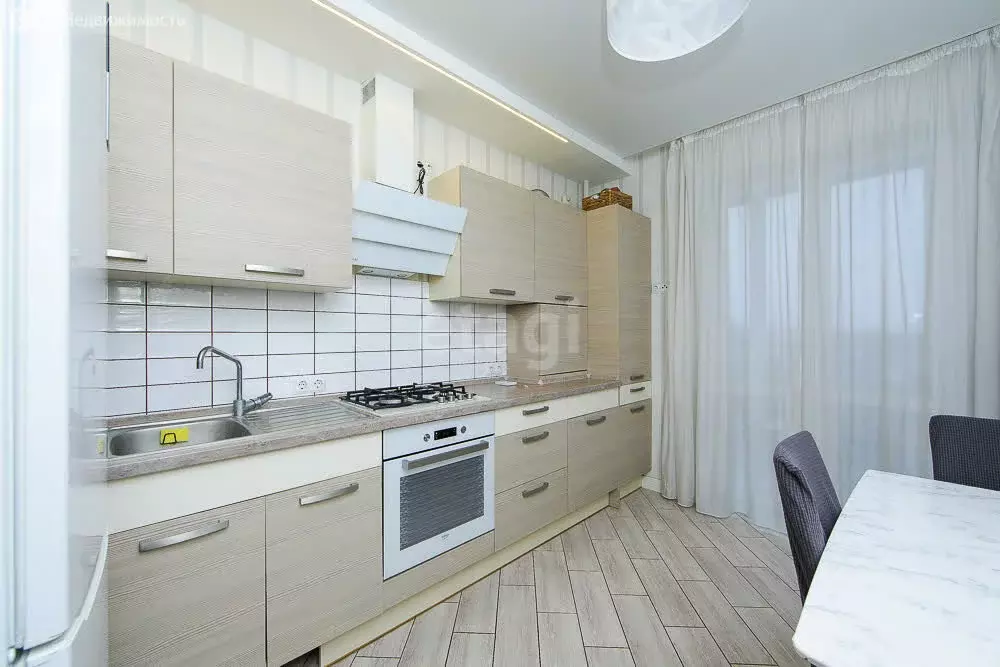1-комнатная квартира: Калининград, улица Генерала Челнокова, 60 (40 м) - Фото 1