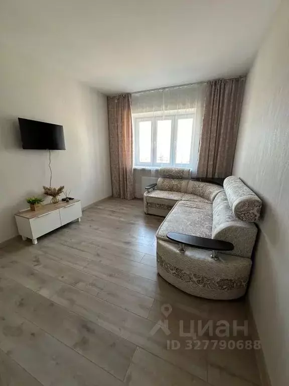 2-к кв. Краснодарский край, Ейск ул. Свободы, 38/2 (56.0 м) - Фото 1