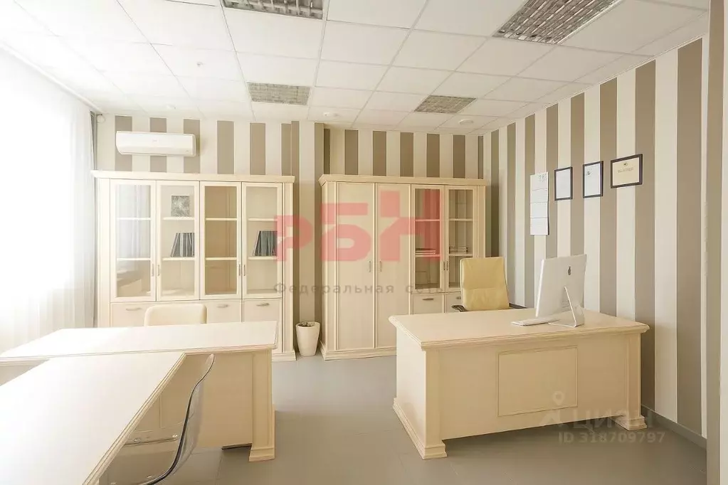 Офис в Самарская область, Самара ул. Водников, 26 (129 м) - Фото 1