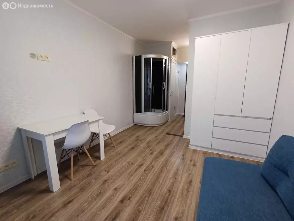 1к в 7-комнатной квартире (10 м) - Фото 1