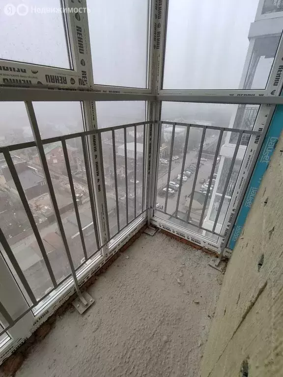 3-комнатная квартира: Ростов-на-Дону, Стабильная улица, 3с2 (65 м) - Фото 1