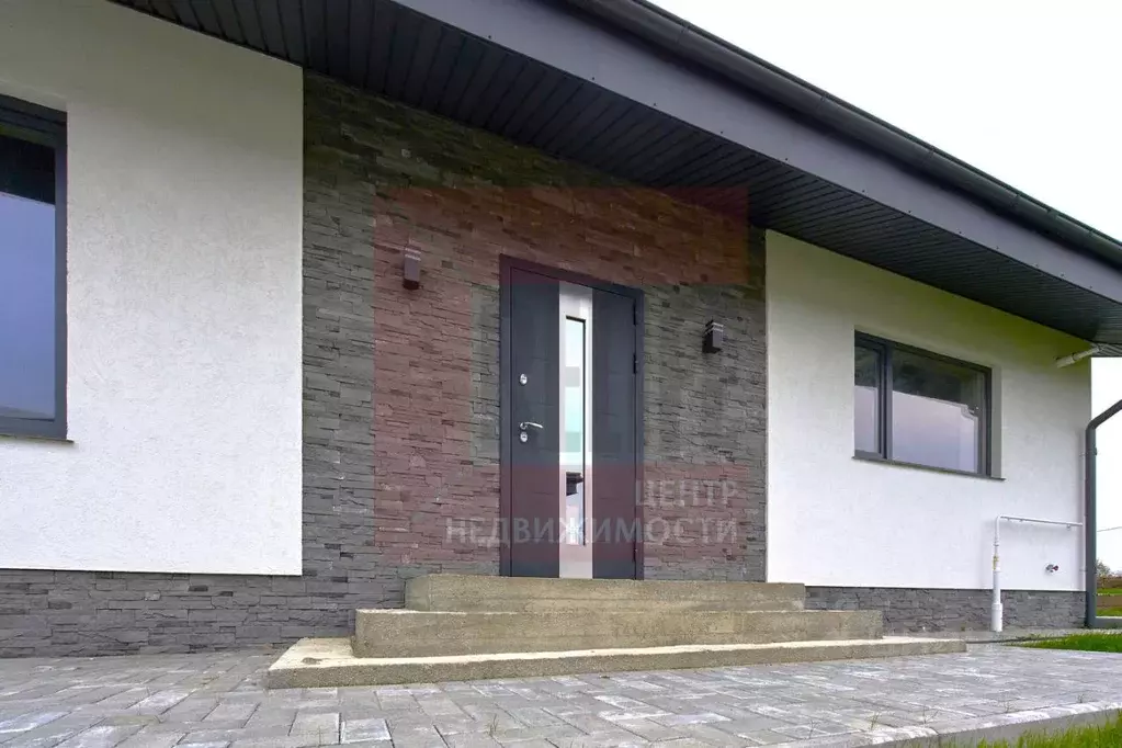 Дом в Калининградская область, Гурьевский муниципальный округ, пос. ... - Фото 1