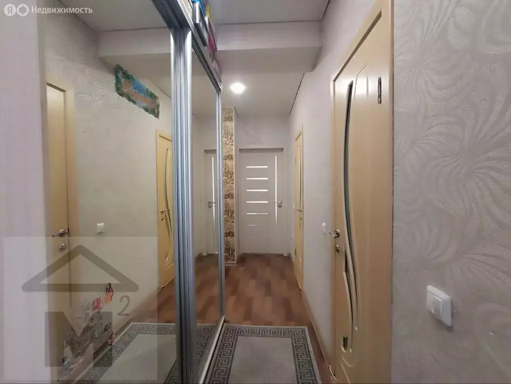 1-комнатная квартира: Абакан, улица Торосова, 9А (50.5 м) - Фото 0