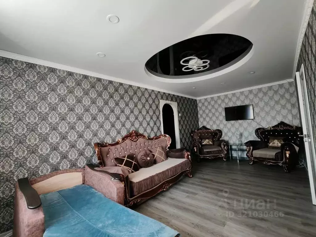 3-к кв. Татарстан, Казань ул. Вишневского, 51/1 (56.0 м) - Фото 0