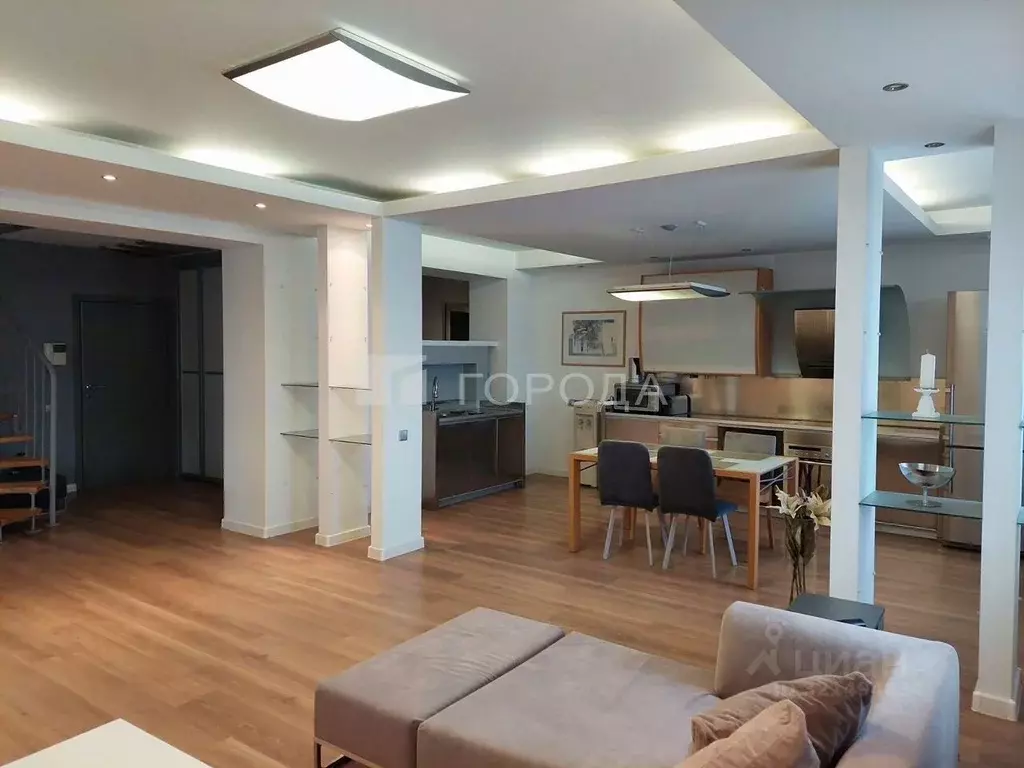 4-к кв. Новосибирская область, Новосибирск Коммунистическая ул., 12 ... - Фото 1