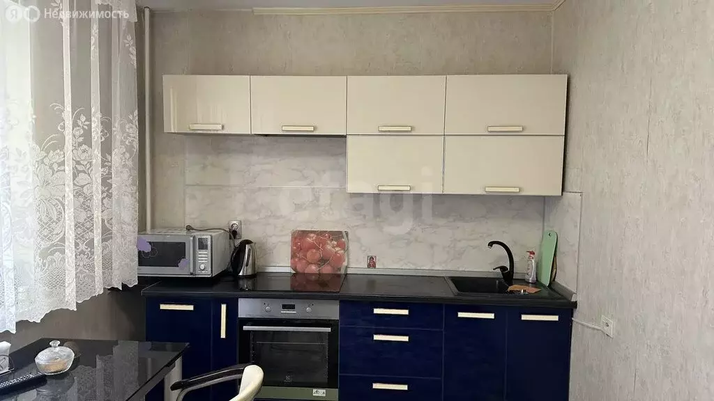 2-комнатная квартира: Озерск, бульвар Гайдара, 27 (64.1 м) - Фото 2