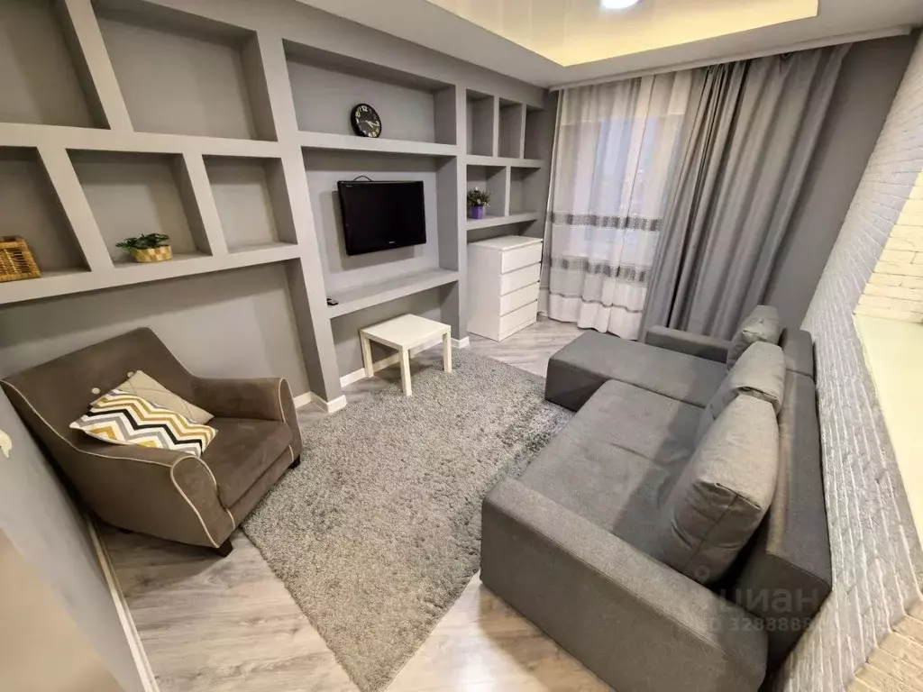 Студия Омская область, Омск ул. Крупской, 13/4 (39.0 м) - Фото 1