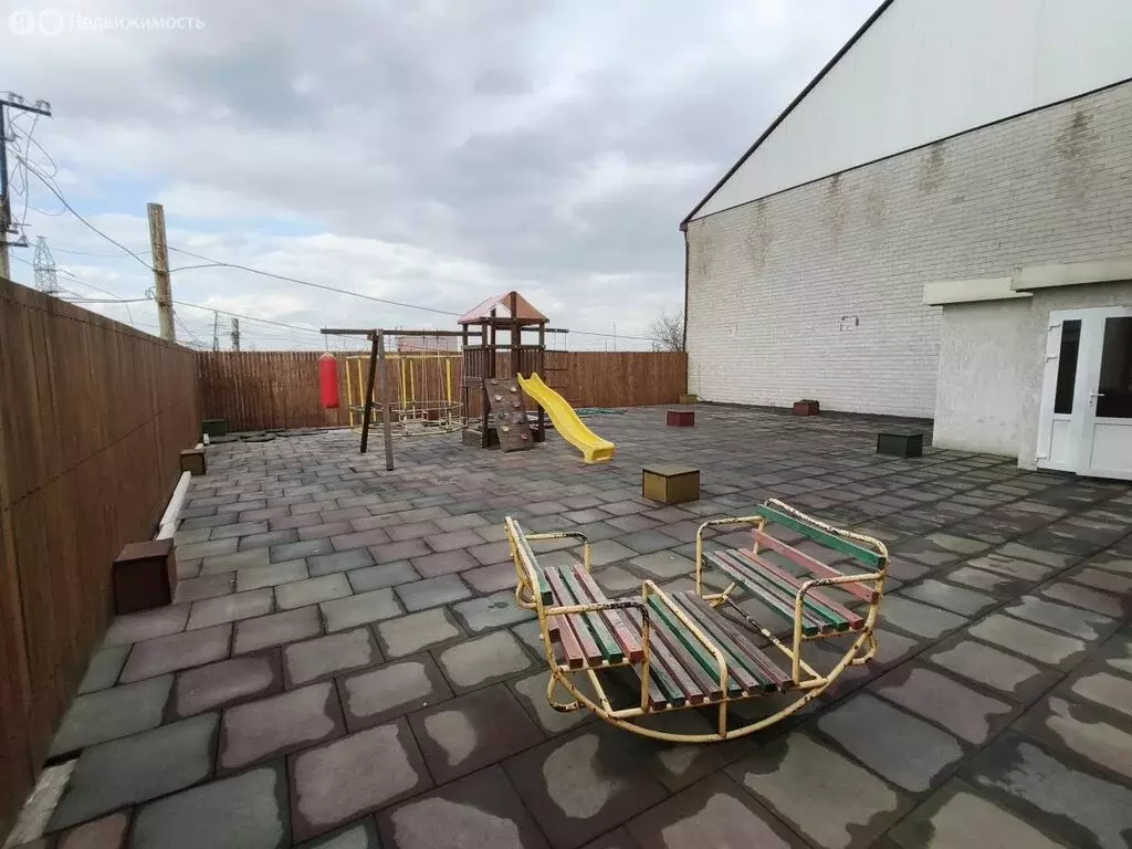 Помещение свободного назначения (1150 м) - Фото 1