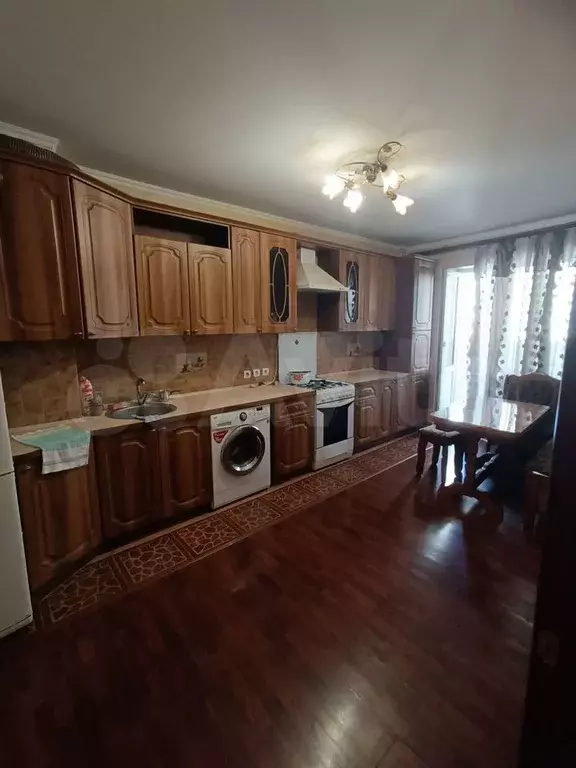 3-к. квартира, 80 м, 5/10 эт. - Фото 0