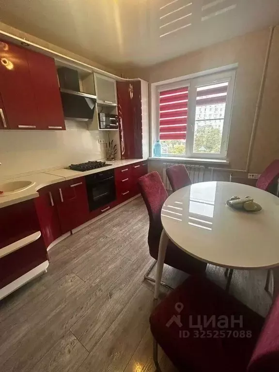 2-к кв. Краснодарский край, Новороссийск ул. Дзержинского, 134 (65.0 ... - Фото 1