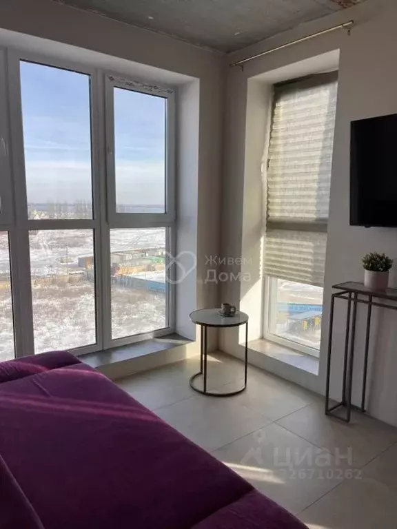 2-к кв. Волгоградская область, Волгоград ул. Тракторостроителей, 21/1 ... - Фото 0