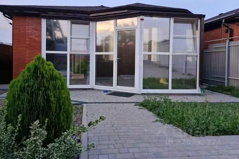 Дом в Ростовская область, Новочеркасск ул. Коллективная, 46А (75 м) - Фото 1