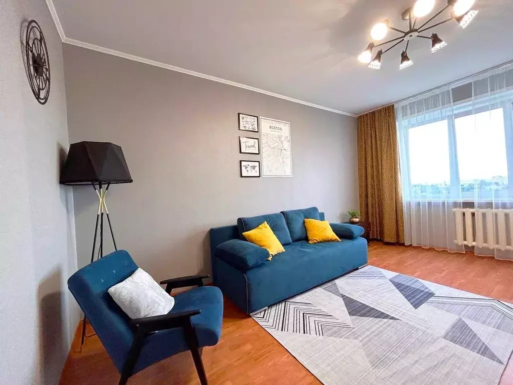 3-к кв. Саратовская область, Балаково ш. Саратовское, 77 (80.0 м) - Фото 1