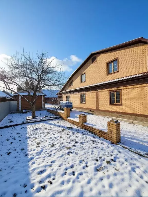 Дом в Марий Эл, Параньга пгт ул. Дружбы, 6 (199 м) - Фото 1