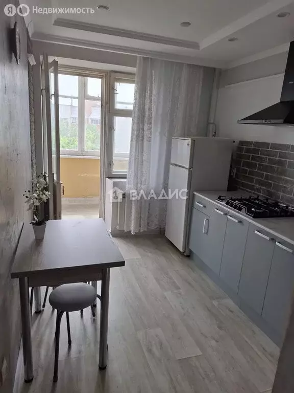 2-комнатная квартира: Смоленск, улица Толмачёва, 3 (48 м) - Фото 0