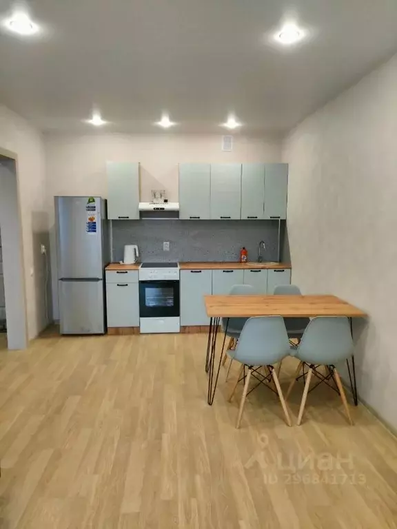 2-к кв. Алтайский край, Барнаул ул. 6-я Нагорная, 15Г/7 (43.0 м) - Фото 1